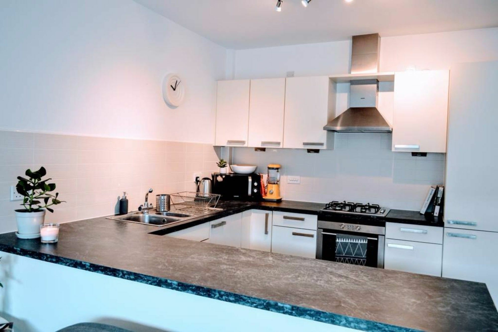 Beautifully Renovated Apartment -Central Edinburgh Luaran gambar